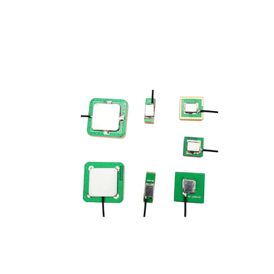 Hersteller Hochgewinn-Eingebettete aktive Keramik-GPS-Antenne mit U. FL Ipex weiblicher Stecker
